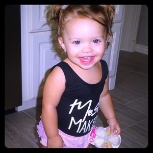 3 piece bundle small shop 18/24 Leo, LW, Cat ears